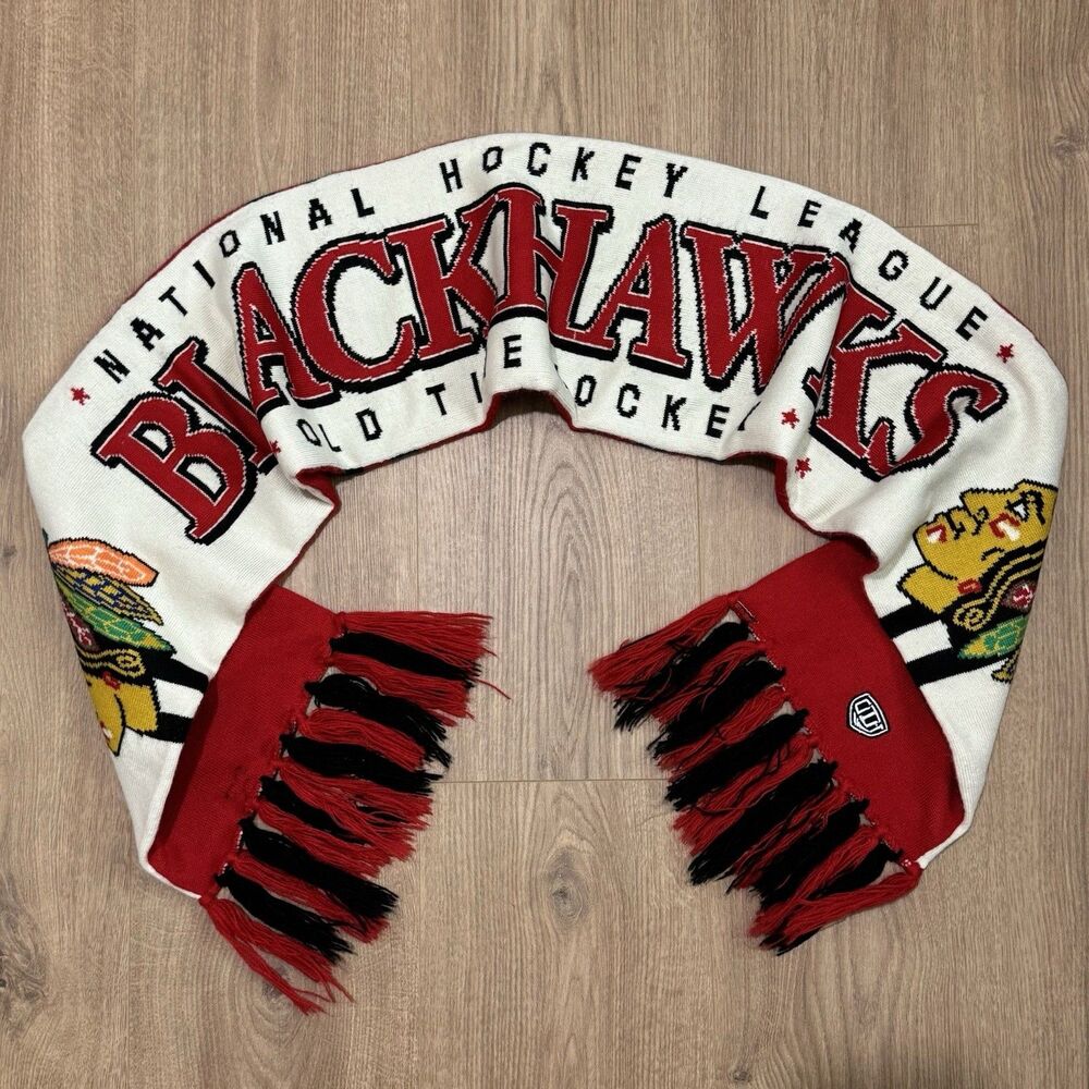 Chicago Blackhawks Old Time Hockey Knit Scarf